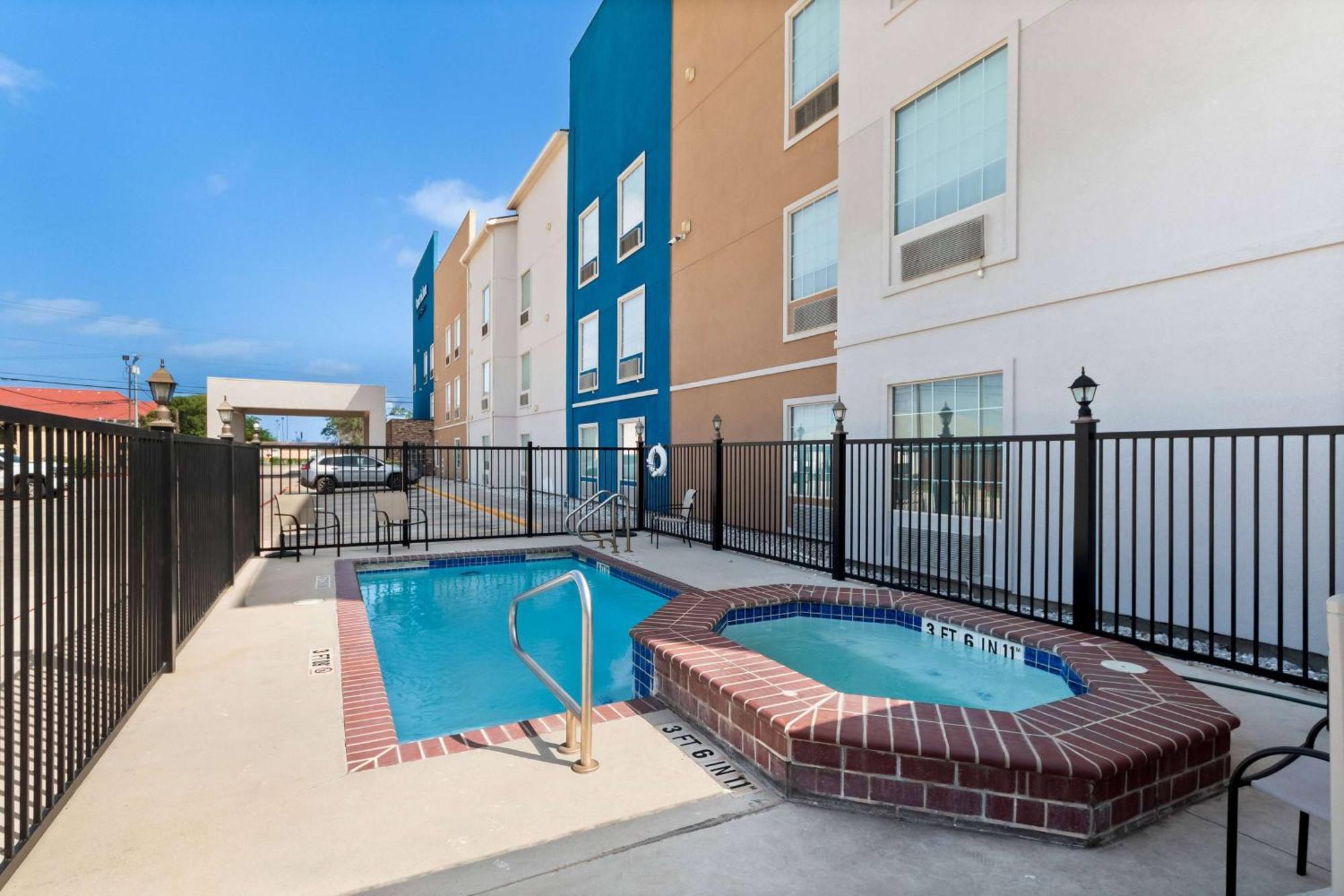 Americinn By Wyndham New Braunfels Zewnętrze zdjęcie